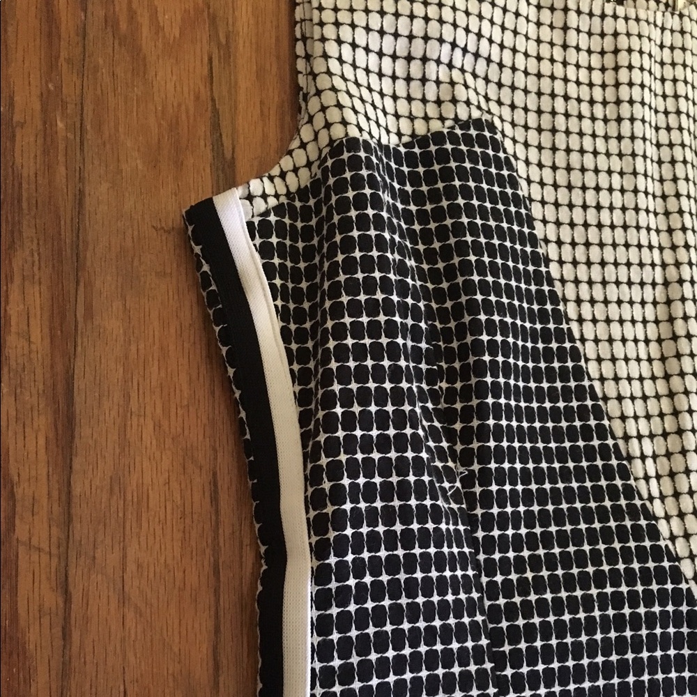 ModCloth Textured Sheath Dress - Picture 4 of 6